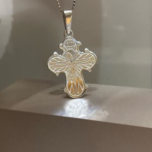 Rhodium húðaður silfur kross með faðir vorinu aftan á