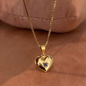 14kt gullhjarta með bláum sirkoníu stein